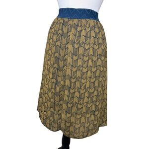 LuLaRoe Lola Skirt Mustard Navy Geometric - Size XS/0-2 - NWT Lightweight Flowy